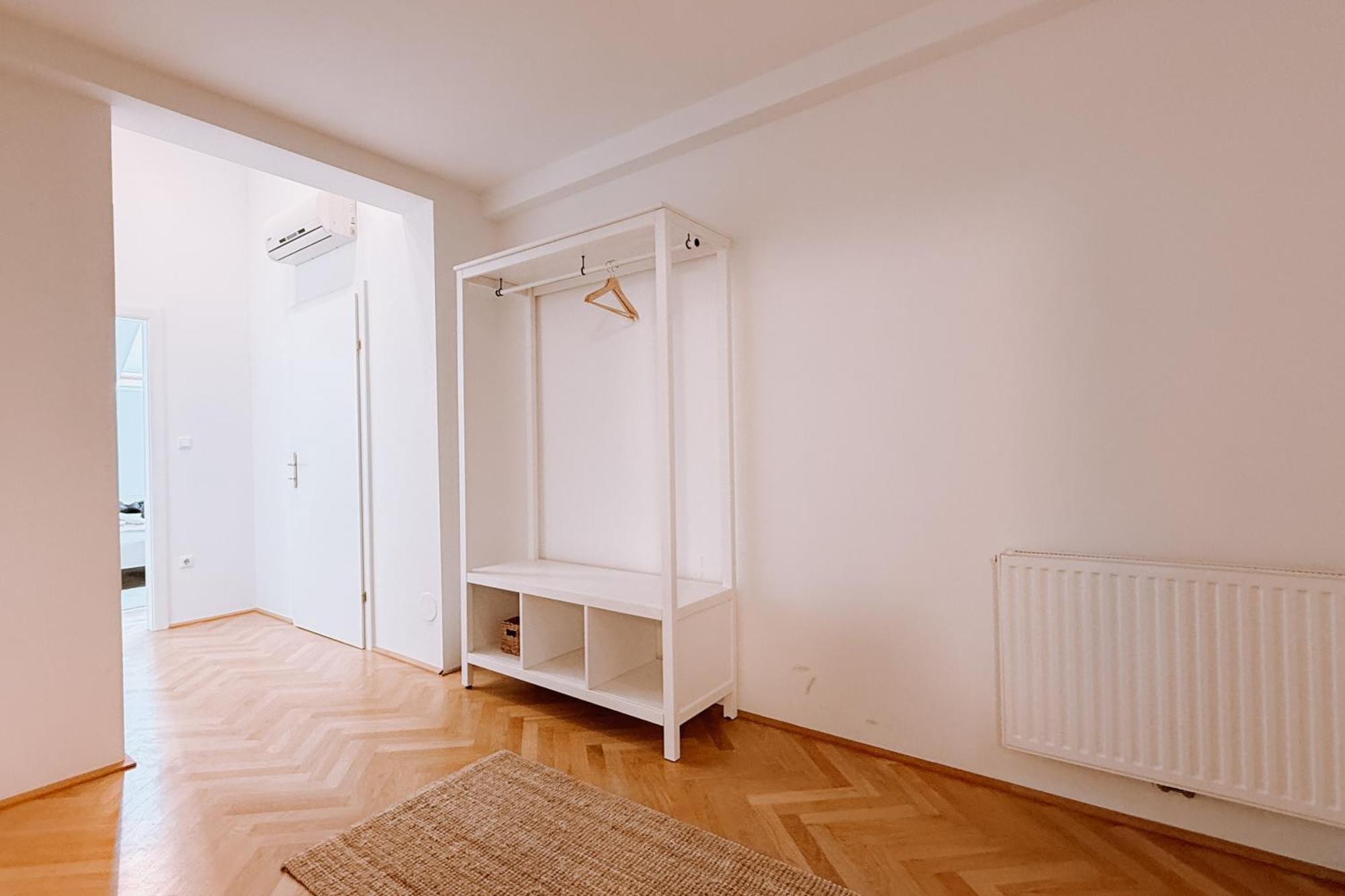 90Qm, 3 Bedrooms, Near Schoenbrunn, Balcony - Axara Housing 维也纳 外观 照片